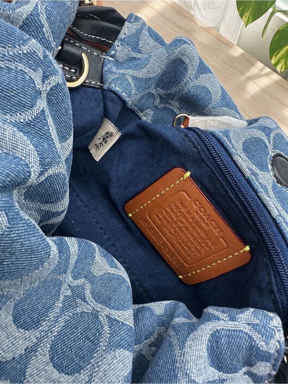Coach Blue Signature Monogram Ruched Shoulder Bag - Picture 6 of 7